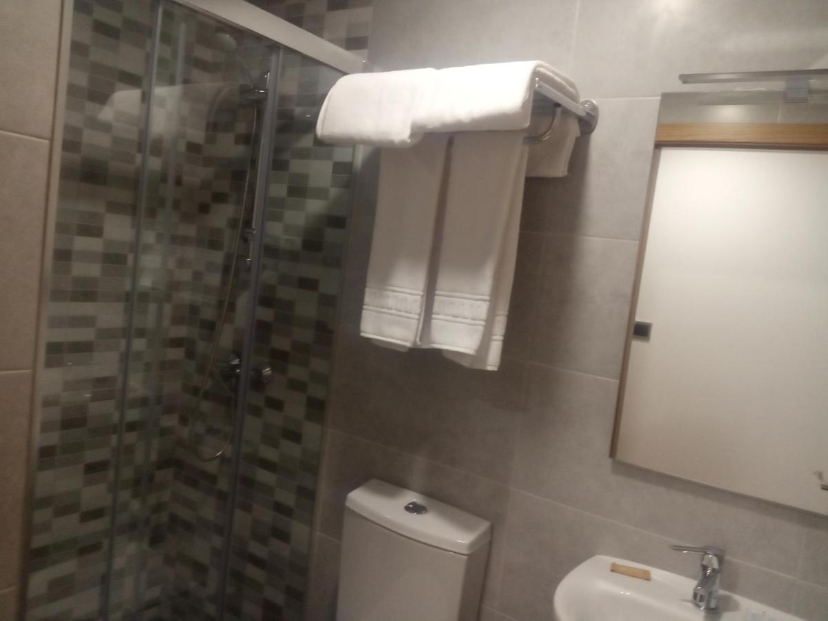 Hostal Outarelo Ourense Dış mekan fotoğraf